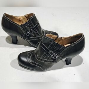 Rialto Women's Elegant Black Heels Size 8M
